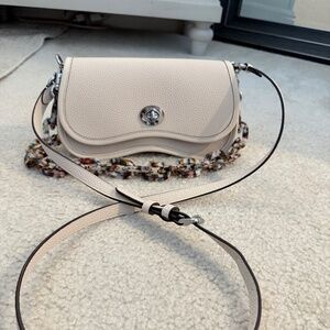 Coach - Coachtopia Wavy Dinky Bag